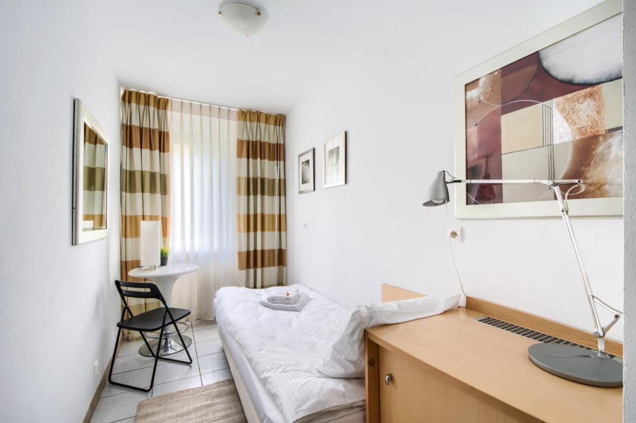 404 Rooms Zamiany Ursynow Varšava Exteriér fotografie